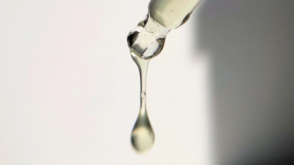 A (ridiculously) deep guide to getting great skin with Vitamin C