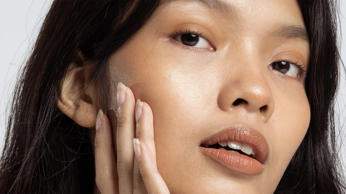 Retinoid Showdown: Which One is the Best for Your Skin - Retinol, Retinal or Tretinoin